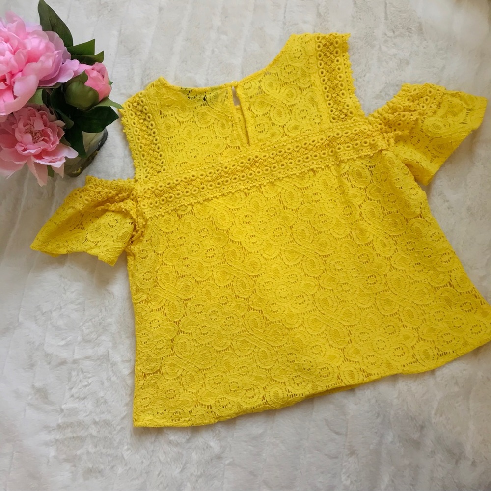 Project Runway Cute Lace Top - Picture 2 of 4